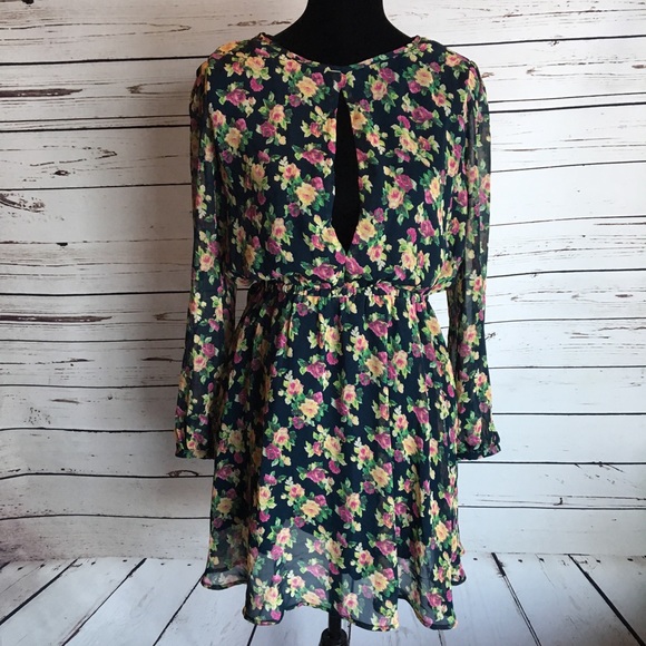Lucca Couture Dresses & Skirts - HOST PICK! NWT Lucca Couture tunic dress Large